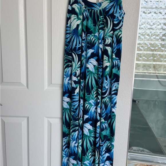Tommy Bahama Dresses & Skirts - Tommy Bahama Blue and Green Maxi Dress